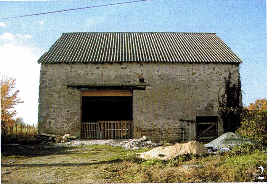 Front view of Barn in France before work commenced